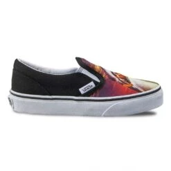 Vans - Kids' (Preschool) Classic Slip-On Shark Sunset Shoes (7Q5GAC7)